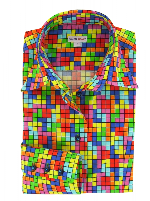 Women's fitted shirt cube patterns