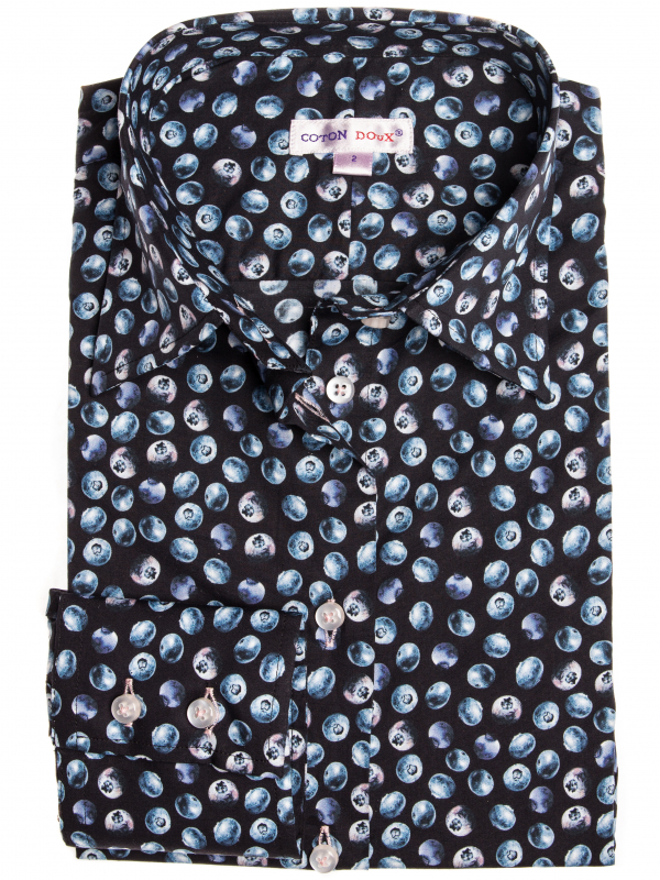 Women's fitted shirt with blueberry print