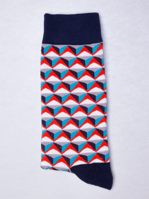Socks with geometrical form pattern