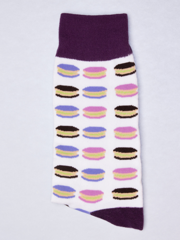 Socks with macaron pattern