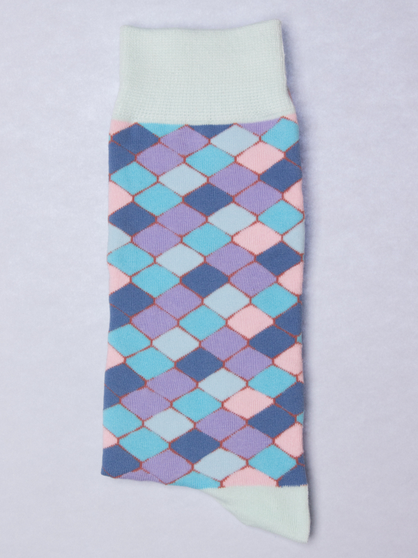 Socks with tile pattern