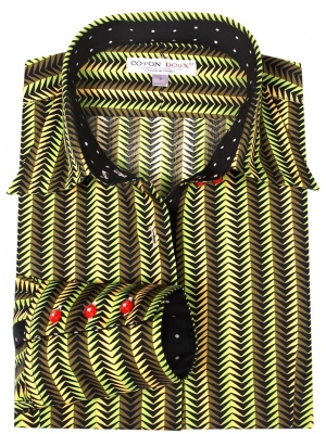 Women's fitted shirt with a multicolored pattern