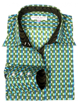 Women's fitted shirt with a small-paned multicolor