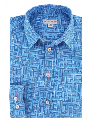 Children's shirt with 3D maze pattern