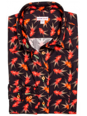 Women's fish patterned fitted cut shirt