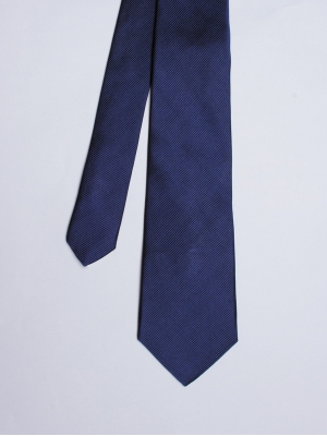 Cravate unie bleu marine