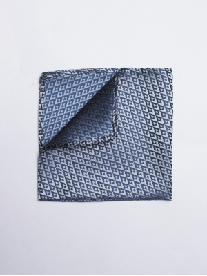 Pochette bleu marine avec motifs triangles 