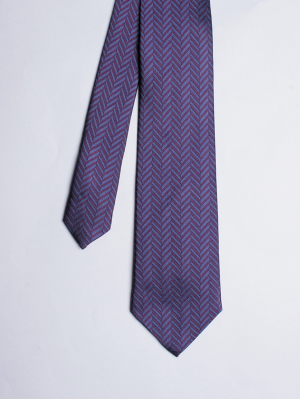Cravate bleue et prune à motifs chevron