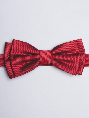 Plain ruby red bow tie 