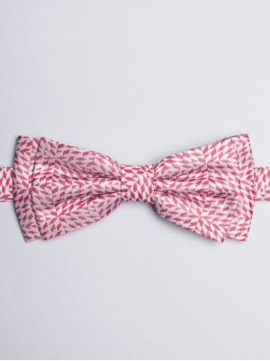 Red bow tie with optical patterns