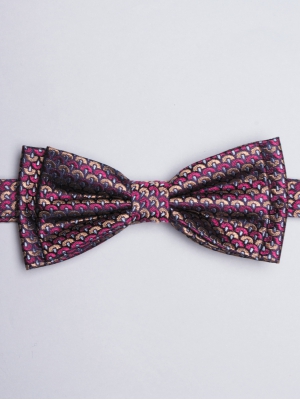 Bow tie with pink and orange woven patterns