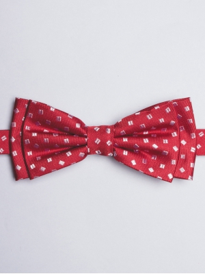 Red bow tie with square patterns