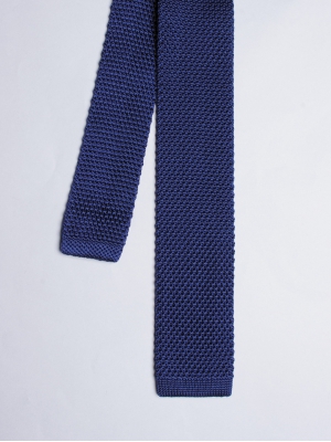 Cravate tricot de soie bleu marine