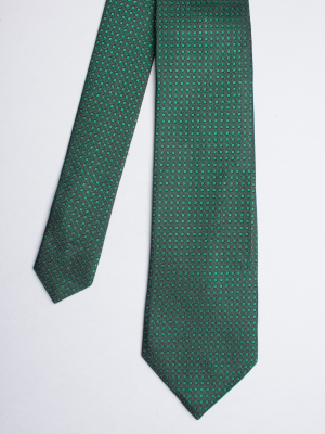Green tie with emboss effect