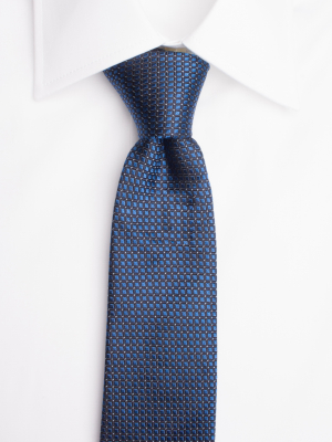 Blue tie with diamonds patterns