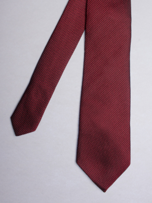 Cravate rouge profond à motifs rectangles