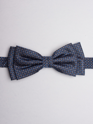 Blue bow tie with labyrinth pattern