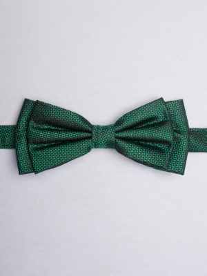 Green bow tie with triangle patterns