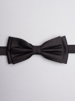 Black bow tie with emboss effect